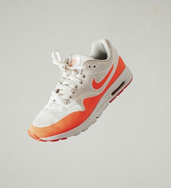 Pulse Sneakers